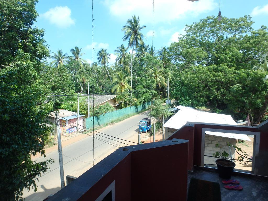 K Holiday Tissamaharama Exterior photo